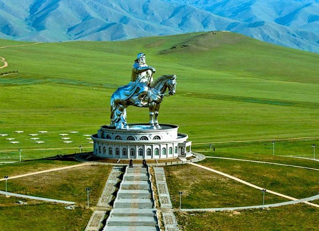 Mongoliya haqida qiziqarli dalillar